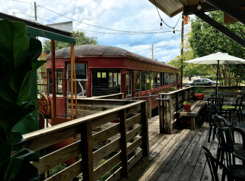 This Restaurant Near New Orleans Used To Be A Train Depot And You'll Want To Visit