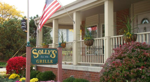 America’s Original Butter Burger Can Be Found At Solly’s Grille, An 83-Year-Old Diner In Wisconsin