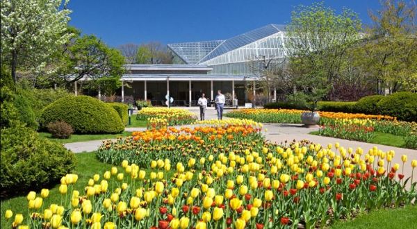 This Beautiful 10-Acre Botanical Garden In Cleveland Is A Sight To Be Seen