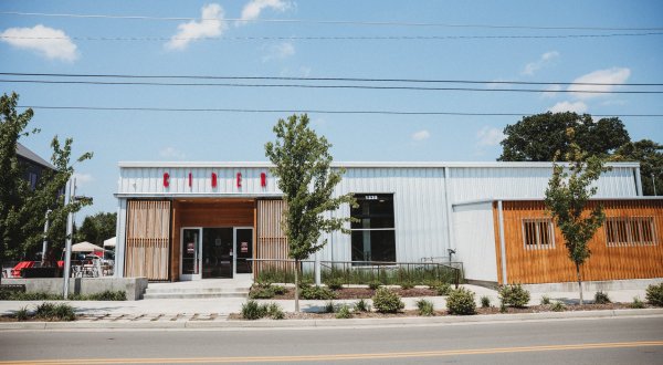 Nashville’s First Craft Cidery, Diskin Cider, Is The Perfect Spot To Enjoy Great Food And Drinks