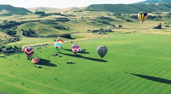 Balloon The Bighorns During A Spectacular Festival In Wyoming This Fall