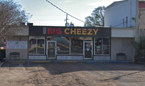Grilled Cheese Lovers Need To Visit The Big Cheezy Near New Orleans