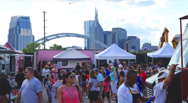 Over 20 Food Trucks Gather In One Place At Food Truck Feast In East Nashville