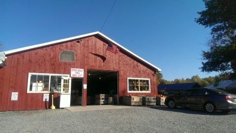Try The Piping Hot Donuts And Cider From Ritter’s Cider Mill In Pennsylvania