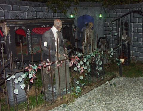 This Old Funeral Home Near Pittsburgh Is Now Terrifying A Haunted House