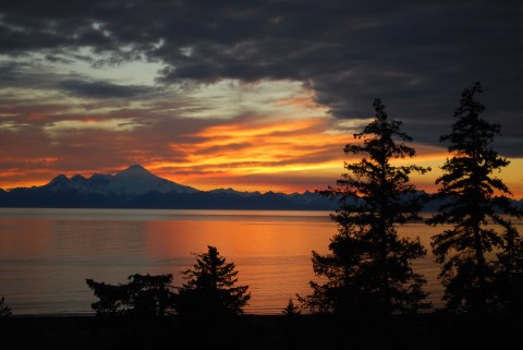 Take In Sunsets Over An Active Volcano At Alaska's Breathtaking Anchor River Lodge