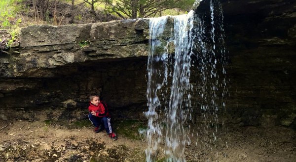 Alcove Springs Trail In Kansas Will Lead You Straight To A Waterfall