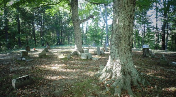 Kasey Cemetery Is One Of Kentucky’s Spookiest Cemeteries