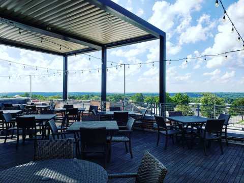 The Photo-Worthy Views At Bridges Craft Pizza & Wine Bar In Indiana Make Any Meal Extraordinary