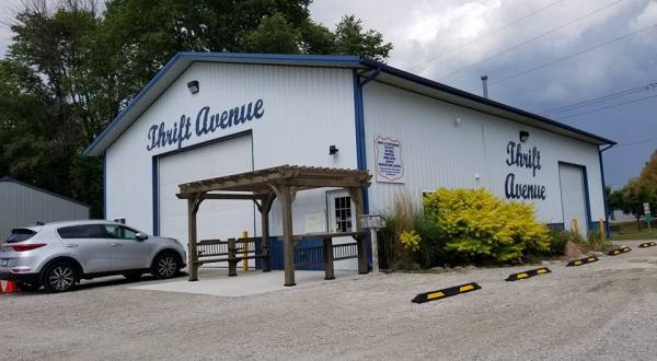 Drive To The Best Remote Store In Illinois, Thrift Avenue, For A Shopping Journey