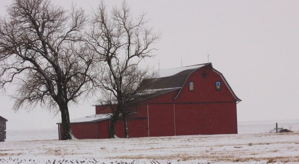 The Farmers Almanac Predicts Winter 2020 In Illinois Will Have Frigid Temps And Above Average Amounts Of Snow