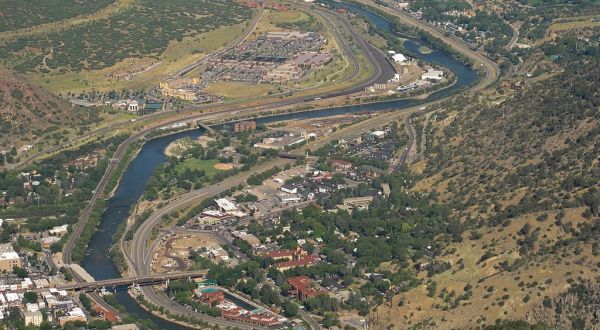 The Little Colorado Town Of Glenwood Springs Is A Nature Lover’s Dream