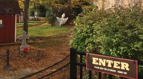 Visit Over 1,000 Trains And Pumpkins At Jack O’Lantern Junction In Cincinnati