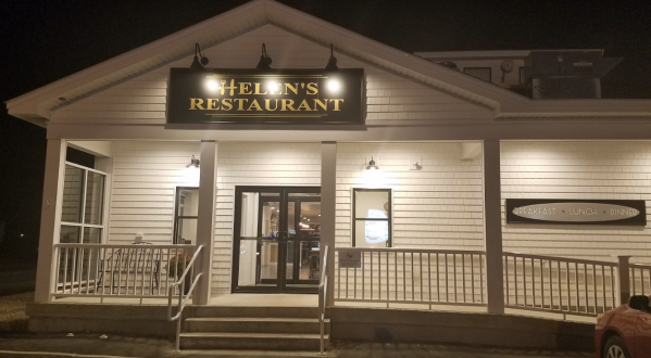 There Are 8 Kinds Of Pie On The Menu At Helen’s Restaurant In Maine