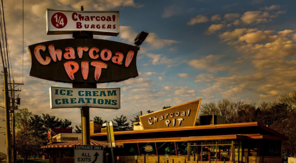Visit The Charcoal Pit, The Classic Burger Joint In Delaware That’s Been Around Since 1956