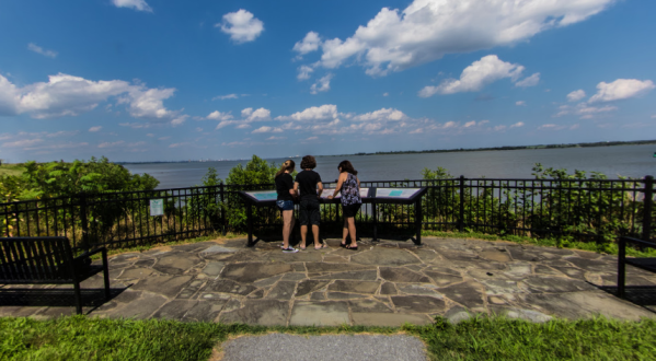 You’ll Love Every Step You Take Along Delaware’s Breezy Waterfront Trail At Fox Point State Park
