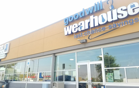 You Can Buy Clothing By The Pound At Goodwill Wearhouse, A Massive Nebraska Thriftstore