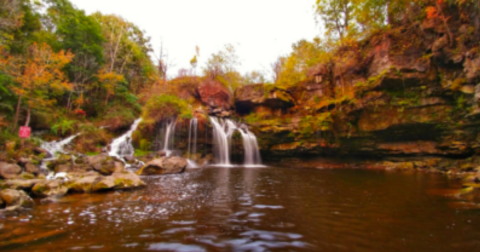 The Akron Falls Near Buffalo Will Soon Be Surrounded By Beautiful Fall Colors