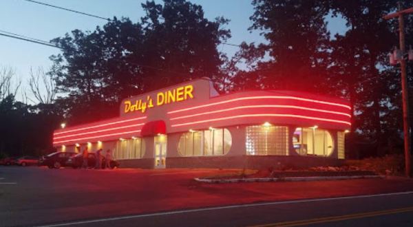 Dessert Is Calling Your Name At West Virginia’s Old-Fashioned Dolly’s Diner