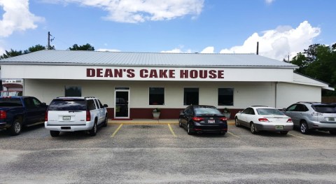 The Small Town Of Andalusia Is Where You'll Find Alabama's Famous 7-Layer Cake