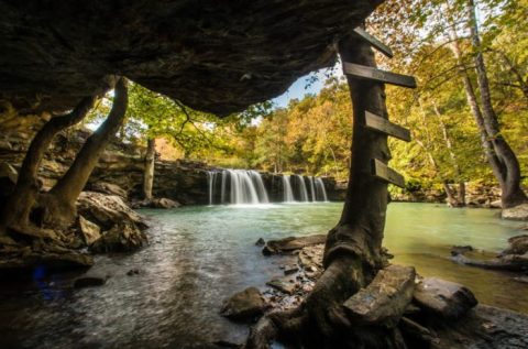 Arkansas' Falling Water Creek Is Home To More Than Just One Waterfall