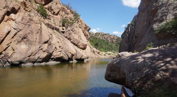 Head To The Narrows Trail In The Wichita Mountains For A Gorgeous Hike In Oklahoma