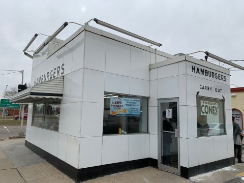 Visit Bates Hamburgers, The Old School Burger Joint Near Detroit That’s Been Around Since 1959