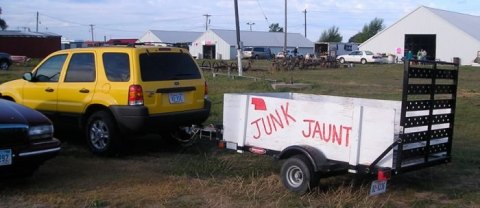 Browse Goods From Over 700 Vendors At The Junk Jaunt, The Largest Antique Sale In Nebraska