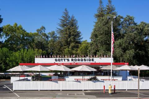 Folks Are Willing To Drive For Hours For A Cheeseburger From Gott's Roadside In Northern California