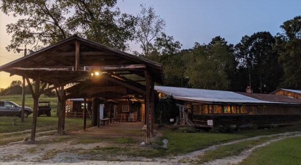 Enjoy BBQ, Bluegrass, And Square Dancing At The Famous Sims Country BBQ In North Carolina
