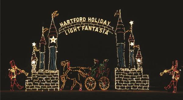 Plan A Visit Now To The Best Neighborhood Christmas Light Display In Connecticut At Holiday Light Fantasia