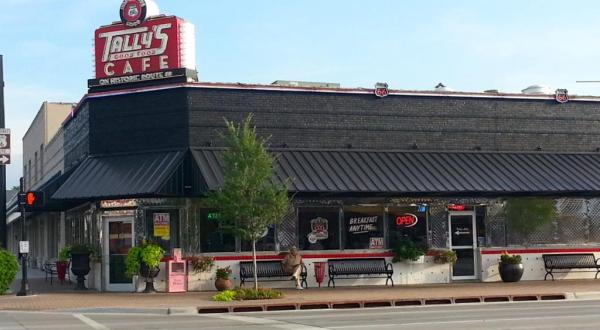 Tally’s Good Food Cafe Has Been Serving Up Delicious Chicken Fried Steaks In Oklahoma Since 1987