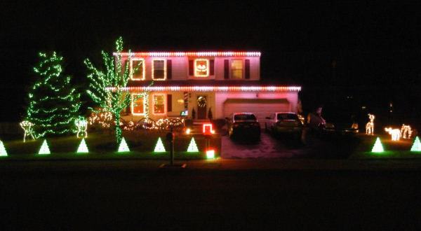Plan A Visit Now To The Best Neighborhood Christmas Light Display In Pittsburgh At Cranberry Heights