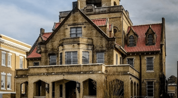 More Than 100-Years-Old, The Historic Gothic Jail Transforms Into One Of The Spookiest Haunted Houses In Louisiana