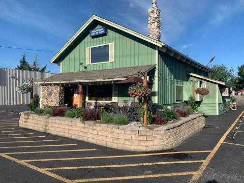 Visit Nosworthy's Hall Of Fame, The Burger Joint In Idaho That’s Been Around Since 1978