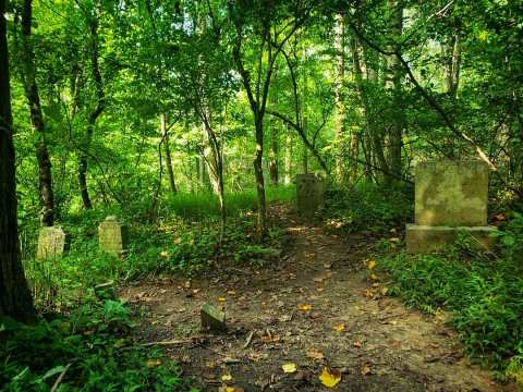 Find An Abandoned Church And Cemetery On A Hidden Trail At Patapsco Valley State Park In Maryland
