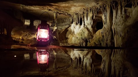 Visit The Underground Crystal Palace At Raccoon Mountain Caverns Right Here In Tennessee
