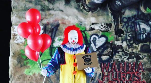 You Can Freak Out Your Friends With Clown-Delivered Hurts Donuts In Arkansas