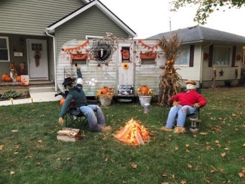 You'll Spot More Than 200 Scarecrows Along The Fairfield County Trail Of Scarecrows In Ohio This Fall