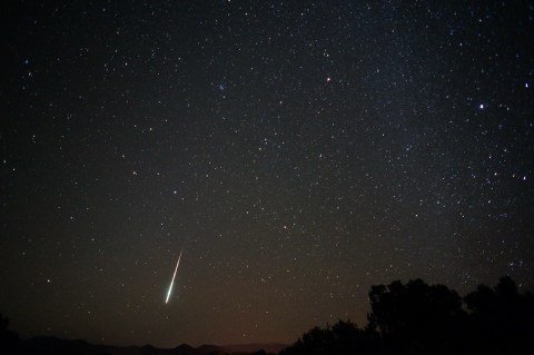 The Texas Sky Will Light Up With Shooting Stars And A Nearly Full Moon This Week During The Taurid Meteor Shower