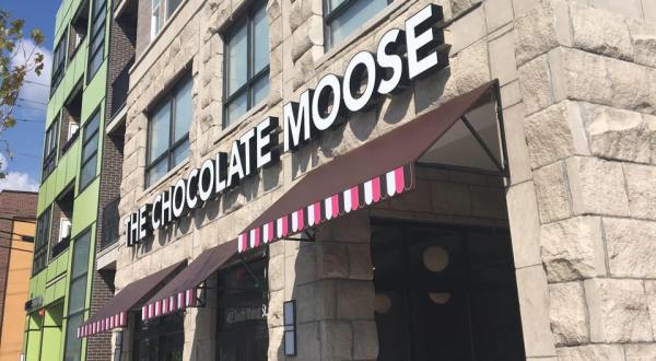 Try All The Fall-Flavored Ice Creams At The Chocolate Moose, A Cafe Since 1933 In Indiana