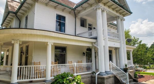 Enjoy Southern Hospitality At River House Bed & Breakfast, A 100-Year-Old House In Indiana