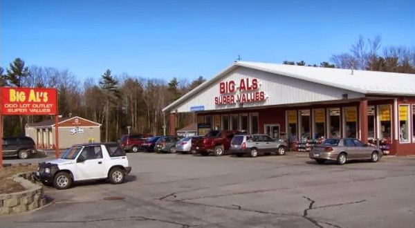 One Of The Quirkiest Shopping Experience In The Country Is 16,000-Foot Big Al’s In Maine