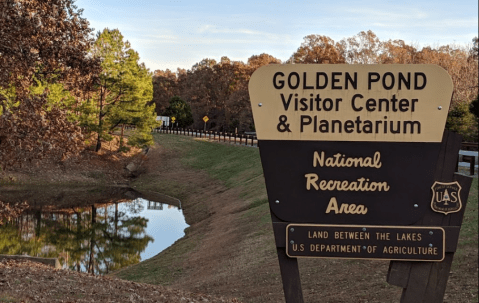 Golden Pond Is A Kentucky Ghost Town That’s Perfect For An Autumn Day Trip