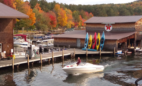 Walter's Basin Restaurant In New Hampshire Is Surrounded By The Most Breathtaking Fall Colors