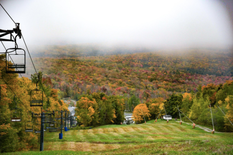 Before It Snows, Hike These 7 Beautiful Ski Areas In Vermont This Fall