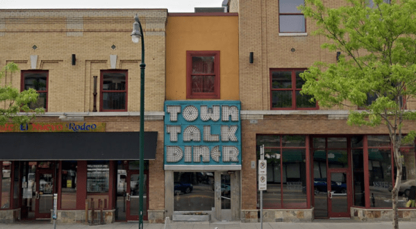 Don’t Blink Or You’ll Miss The Delicious Food At A Tiny Spot Called The Talk Town Diner In Minnesota