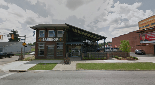 The Sausages At Bahnhof WVrsthaus In West Virginia Are Made From Scratch Every Day