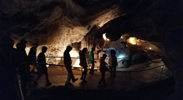 The Haunted Cave Tour Of Appalachian Caverns In Tennessee Is Terrifyingly Fun