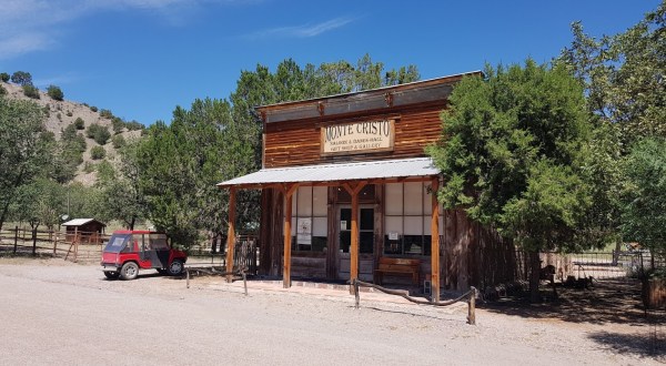 You Will Feel A Thousand Miles Away From It All In The Isolated Ghost Town Of Chloride, New Mexico